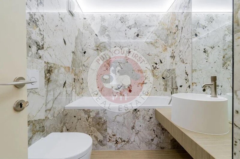Cortina | Aparatment 3 camere | decomandat | 98mp | B10412